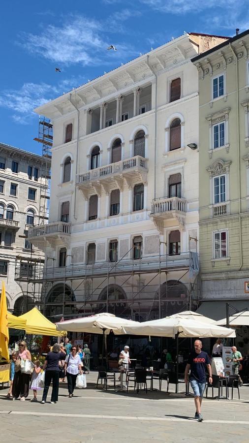 טריאסטה Piazza Goldoni Rooms מראה חיצוני תמונה